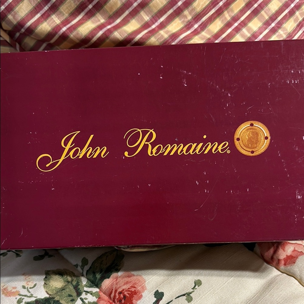 John Romaine Burgundy Box